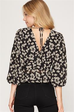 BLACK FLORAL PRINT 3/4 BUBBLE SLEEVES SURPLICE WOVEN TOP S8SS8171