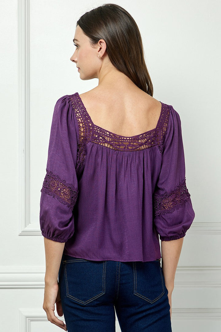 PLUM SQUARE NECL LACE DETAILED 3/4 SLEEVES TOP AVT51111W