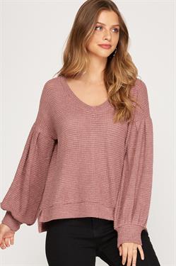 RED BEAN V-NECK LONG BISHOP SLEEVES THERMAL KNIT TOP S8SS7596