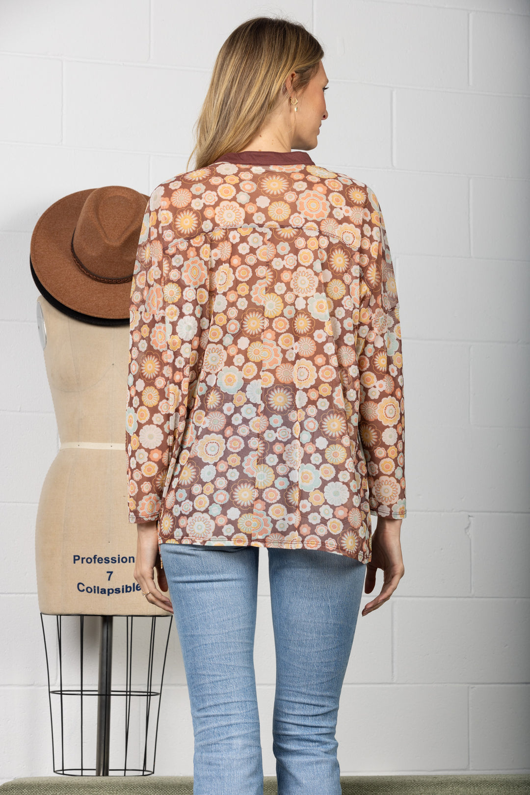 BROWN MANDARIN COLLAR SILHOUETTE TOP-T7538