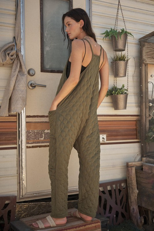 OLIVE V-NECK SLEEVELESS QUILTED JUMPSUIT BL60000EMSA