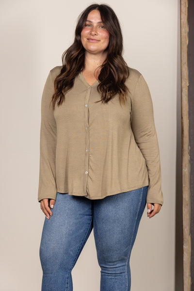 OLIVE V-NECK BUTTON DOWN PLUS SIZE KNIT TOP T8820PL