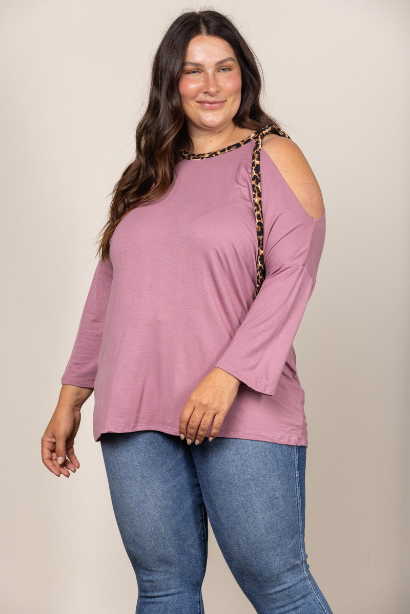 MUAVE COLD SHOULDER ANIMAL CONTRAST KNIT PLUS SIZE TOP CT43746