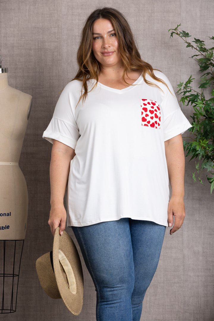 HEARTS PATCH POCKET PLUS SIZE TOP-T6569