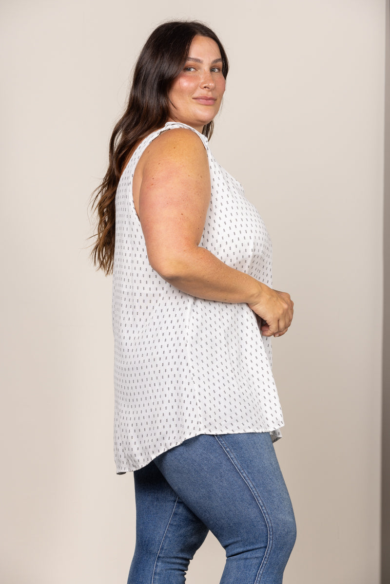 WHITE ARROW HEAD SELF-TIE SLEEVELESS PLUS SIZE TOP T6944