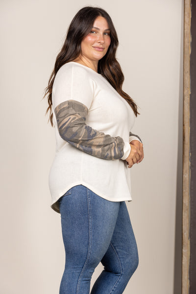 IVORY CAMOUFLAGE CONTRAST LONG SLEEVES PLUS SIZE KNIT TOP ST1769