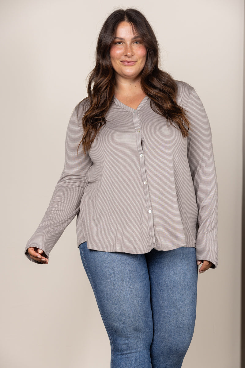 TAUPE V-NECK BUTTON DOWN PLUS SIZE KNIT TOP T8820PL