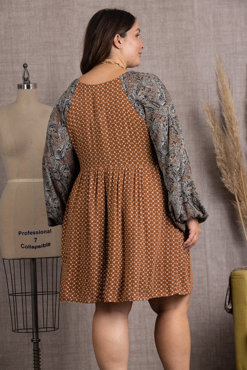 PECAN COMBO PUFF LONG SLEEVES PLUS SIZE MIDI DRESS-CIDM9367