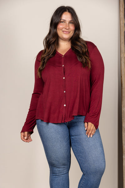 WINE V-NECK BUTTON DOWN PLUS SIZE KNIT TOP T8820PL