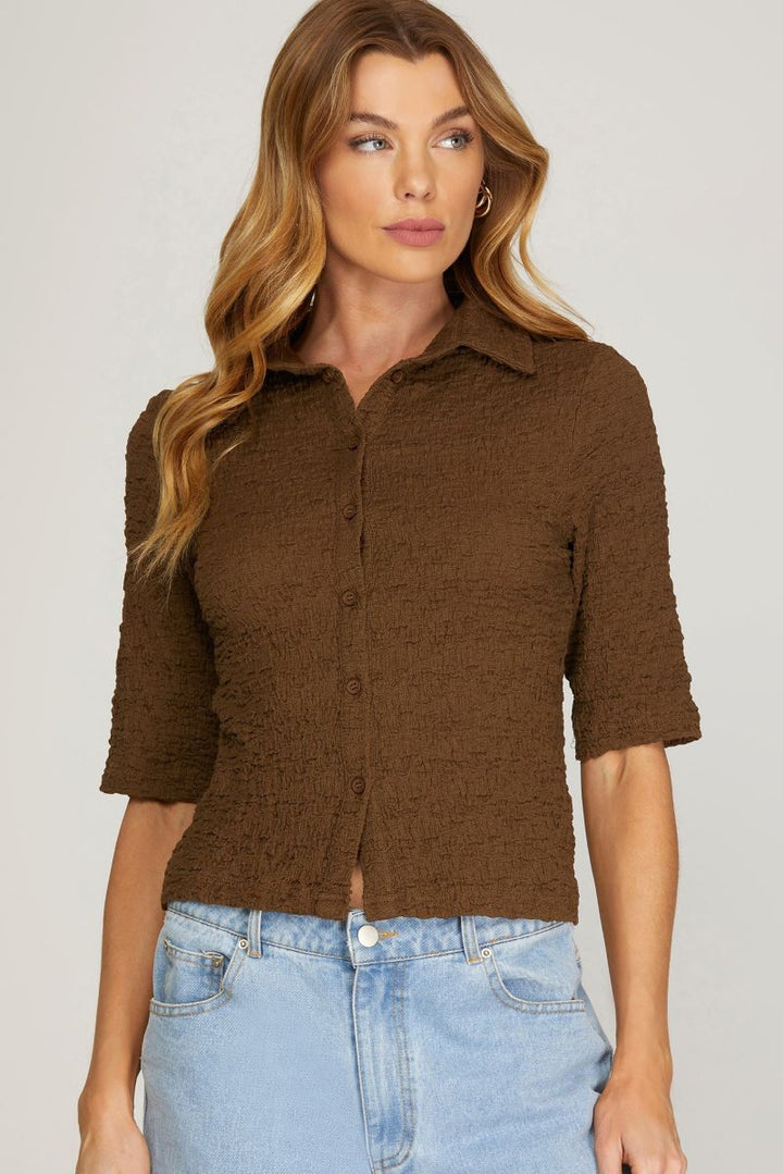 BROWN TEXTURED HALF SLEEVES BUTTON DOWN KNIT TOP S8SY5008