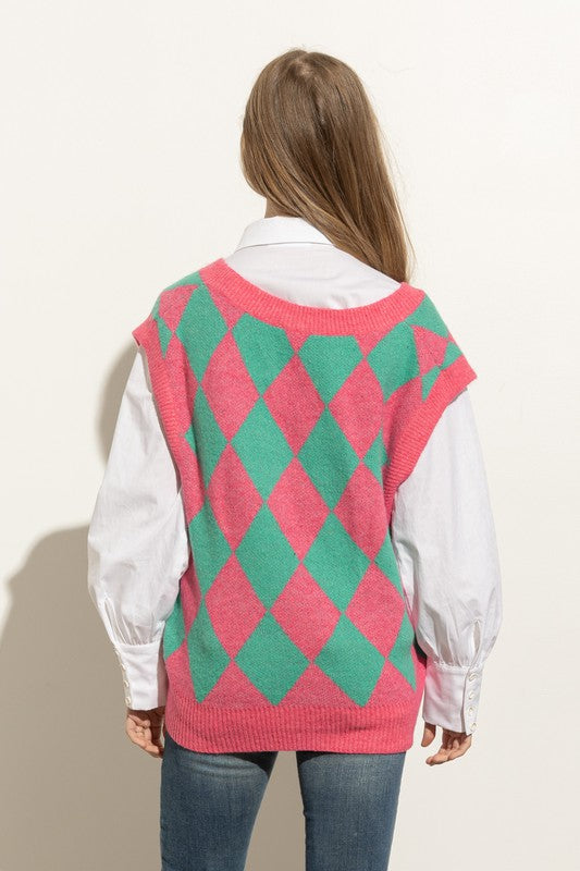 PINK ARGYLE PRINT SLEEVELESS SWEATER VEST TIS12307