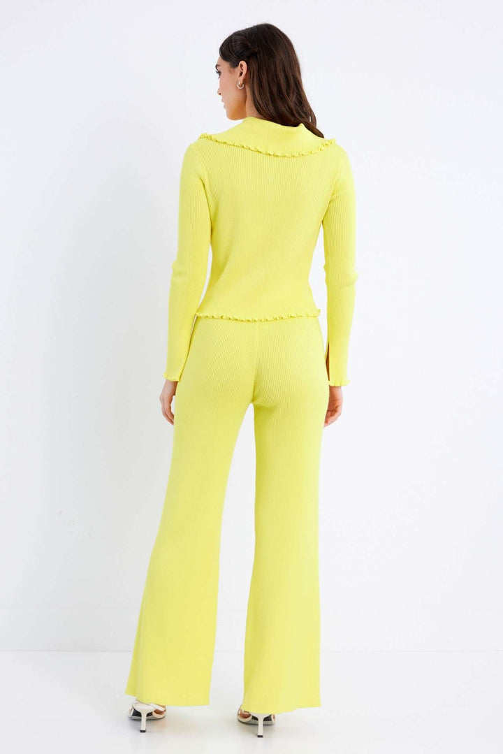 YELLOW COLLARED KNIT TOP AND PANTS SET RRAC002S