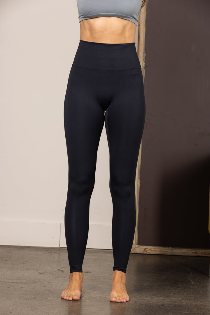 BLACK HIGH-RISE LEGGINGS HE1001