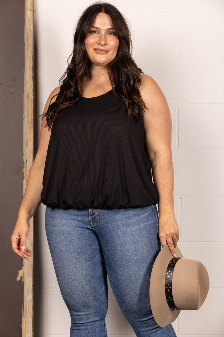 BLACK SLEEVELESS BUBBLE HEM PLUS SIZE TANK TOP PTY10424