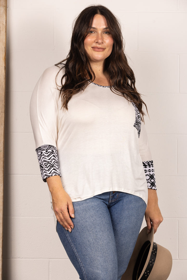 WHITE AZTEC PRINT 3/4 SLEEVES PLUS SIZE TOP CT43041