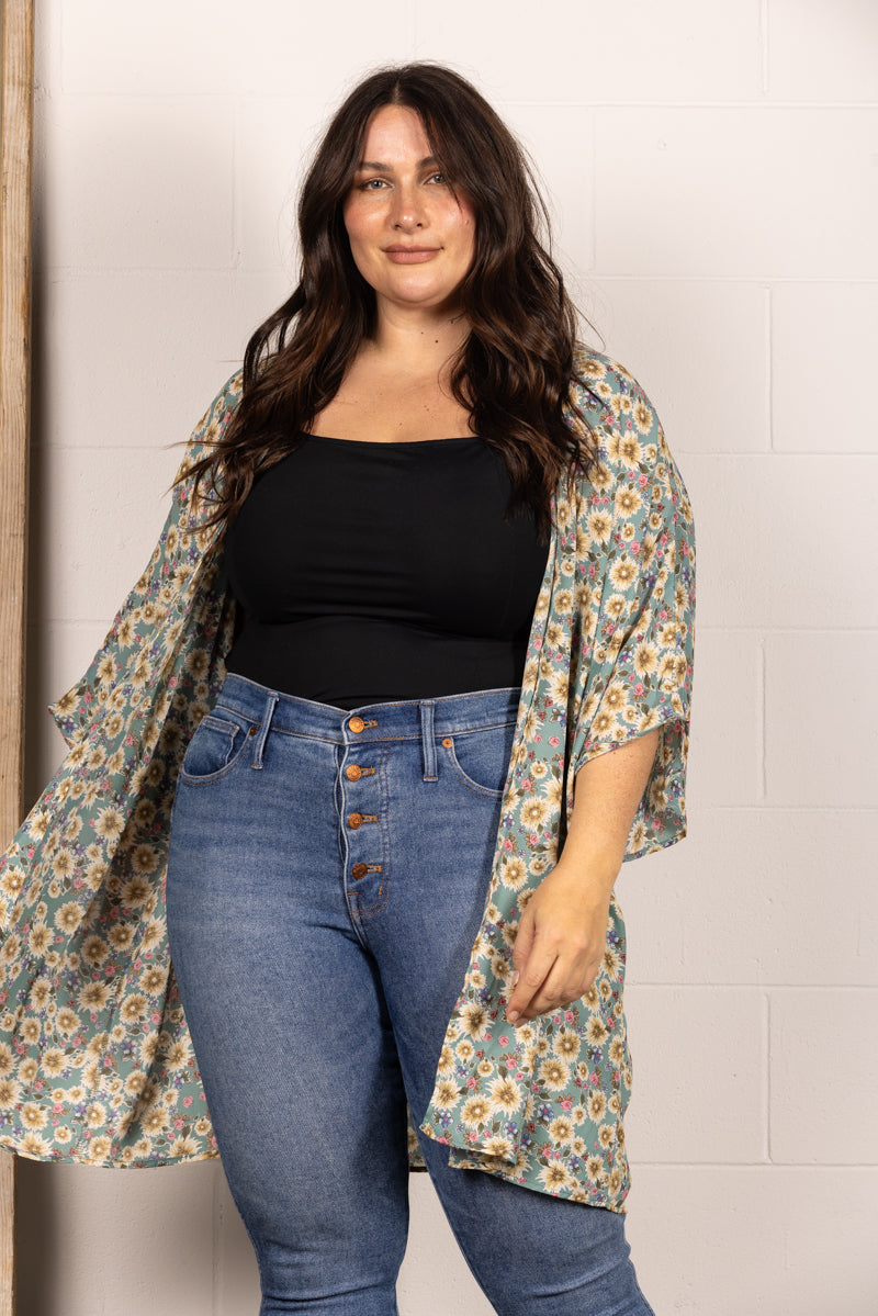 SAGE SPRING FLORAL OPEN FRONT PLUS SIZE CARDIGAN J7004