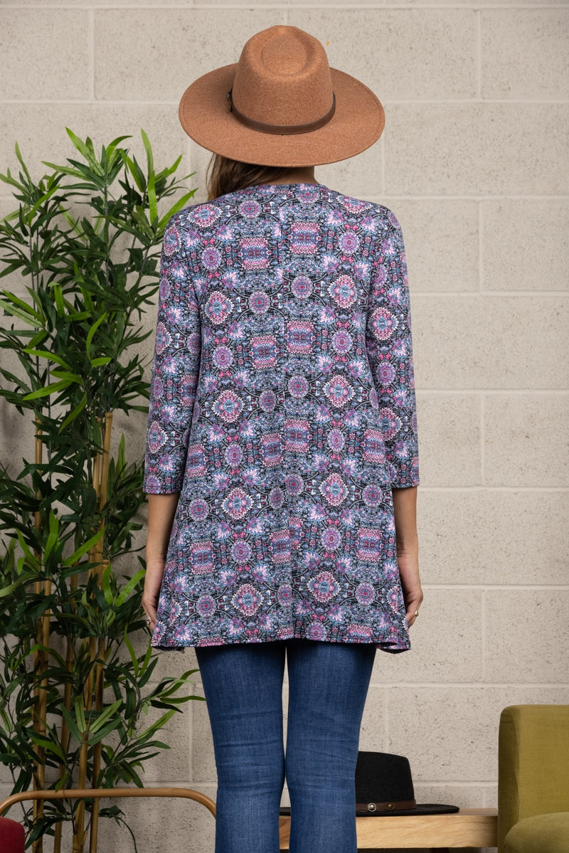 MULTI WREATH PRINT TUNIC TOP