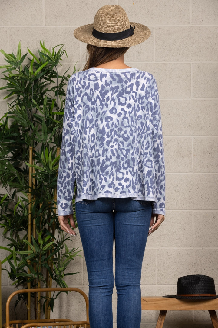 BLUE LEOPARD PRINT LONG SLEEVE KNIT TOP TJ10921