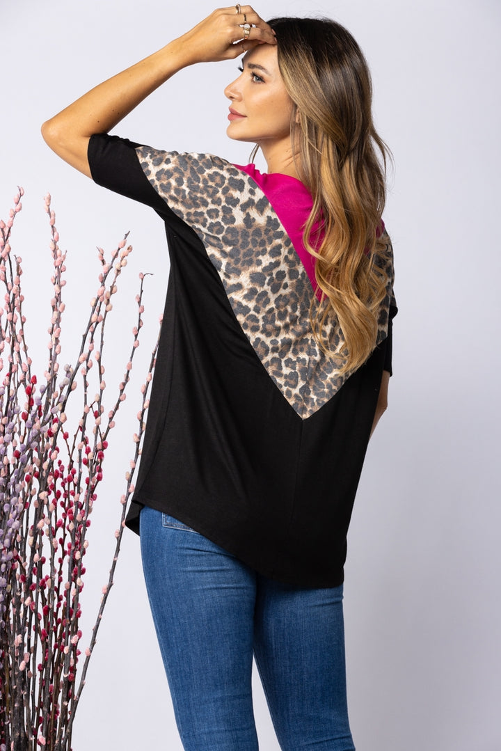 BLACK FUSCHIA CHEETA PRINT KNIT TOP ST1658-11