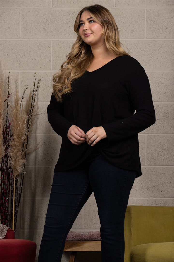 BLACK FRONT KNOT PLUS SIZE TOP-T8823PL