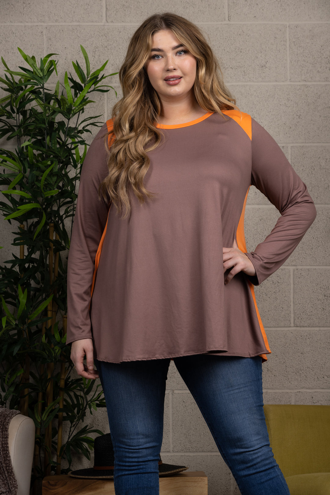 SELF CONTRAST RAGLAN LONG SLEEVES PLUS SIZE KNIT TOP