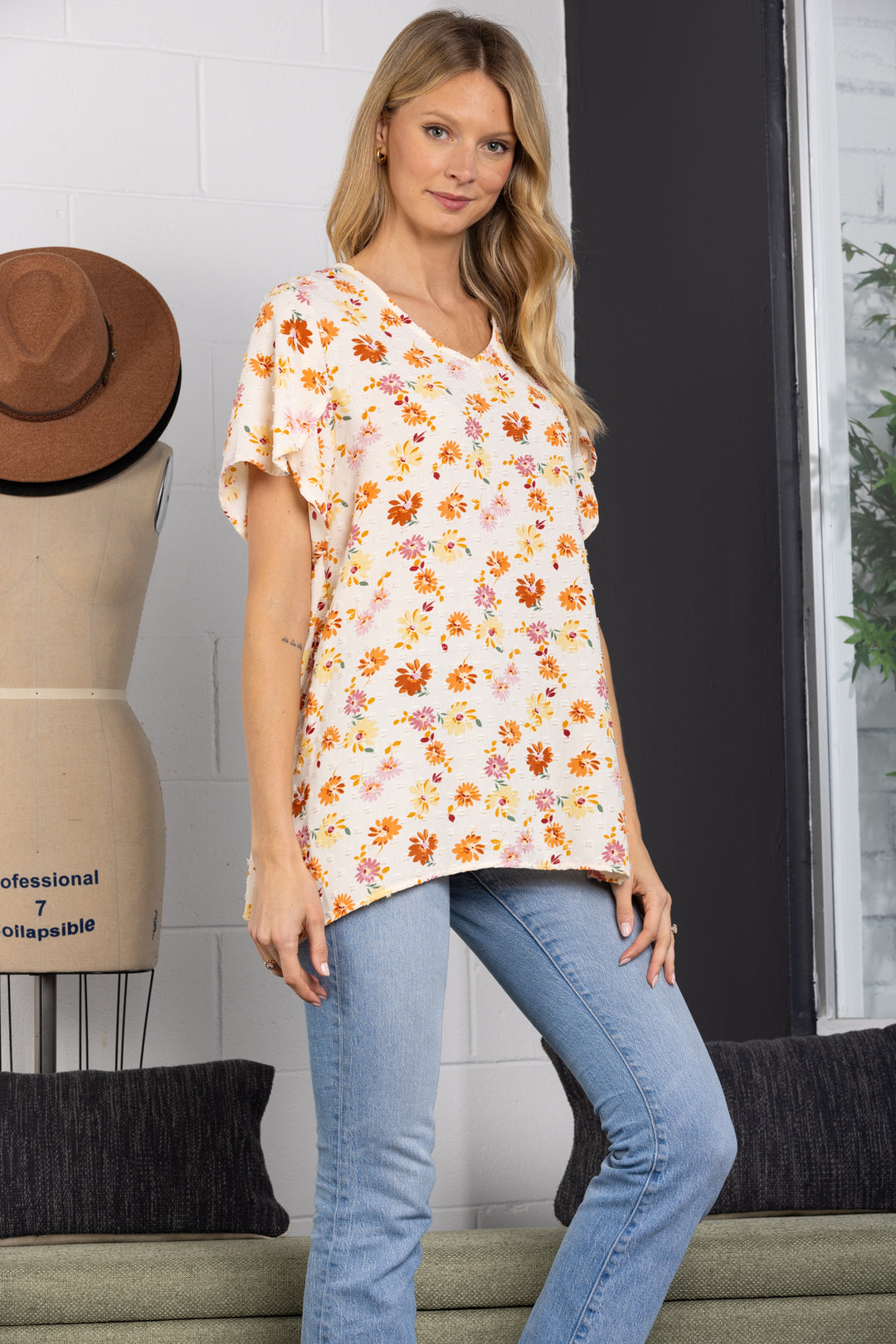 CREAM SWISS DOTS FLORAL PRINT TUNIC TOP-T1997