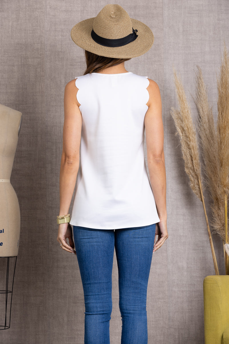 WAVE CUT SLEEVELESS TOP