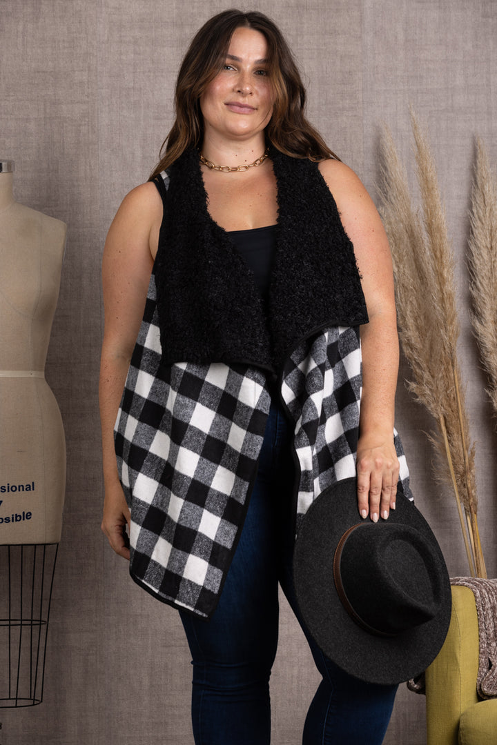 BLACK PLAID SOFT FUR POCKET PLUS SIZEVEST-M5200