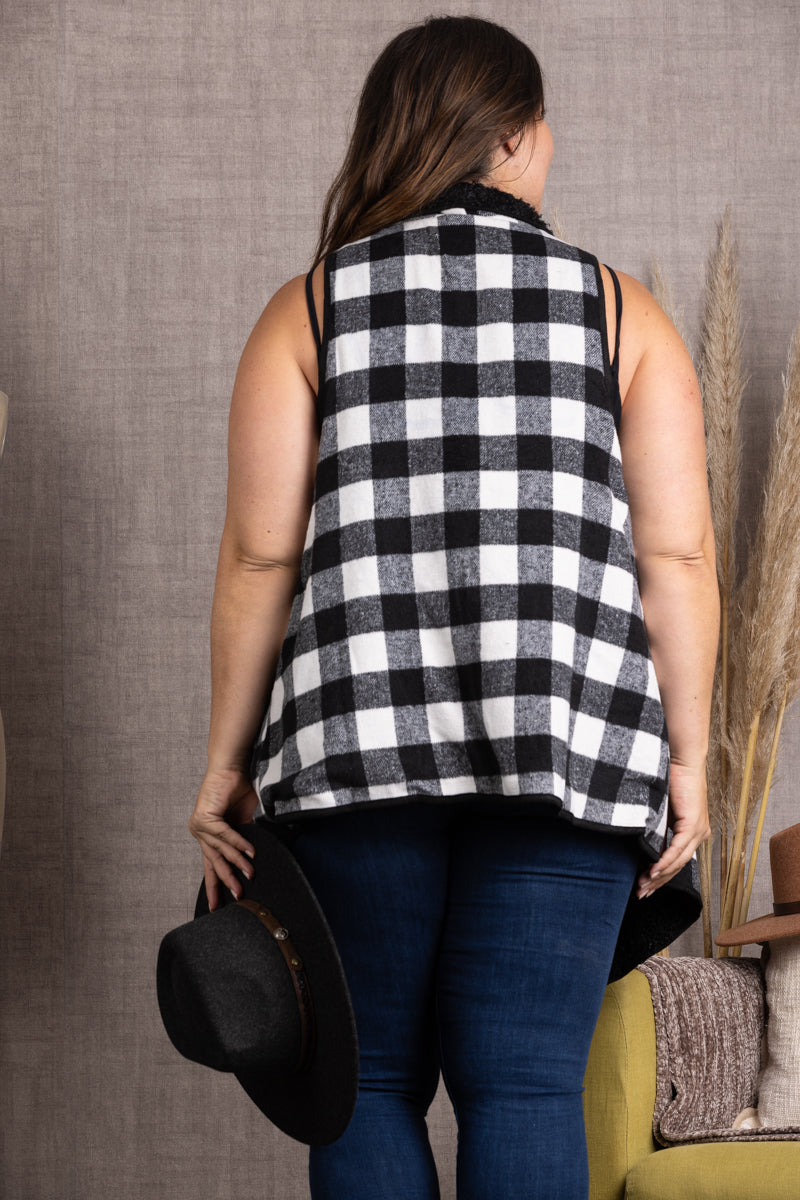 BLACK PLAID SOFT FUR POCKET PLUS SIZEVEST-M5200